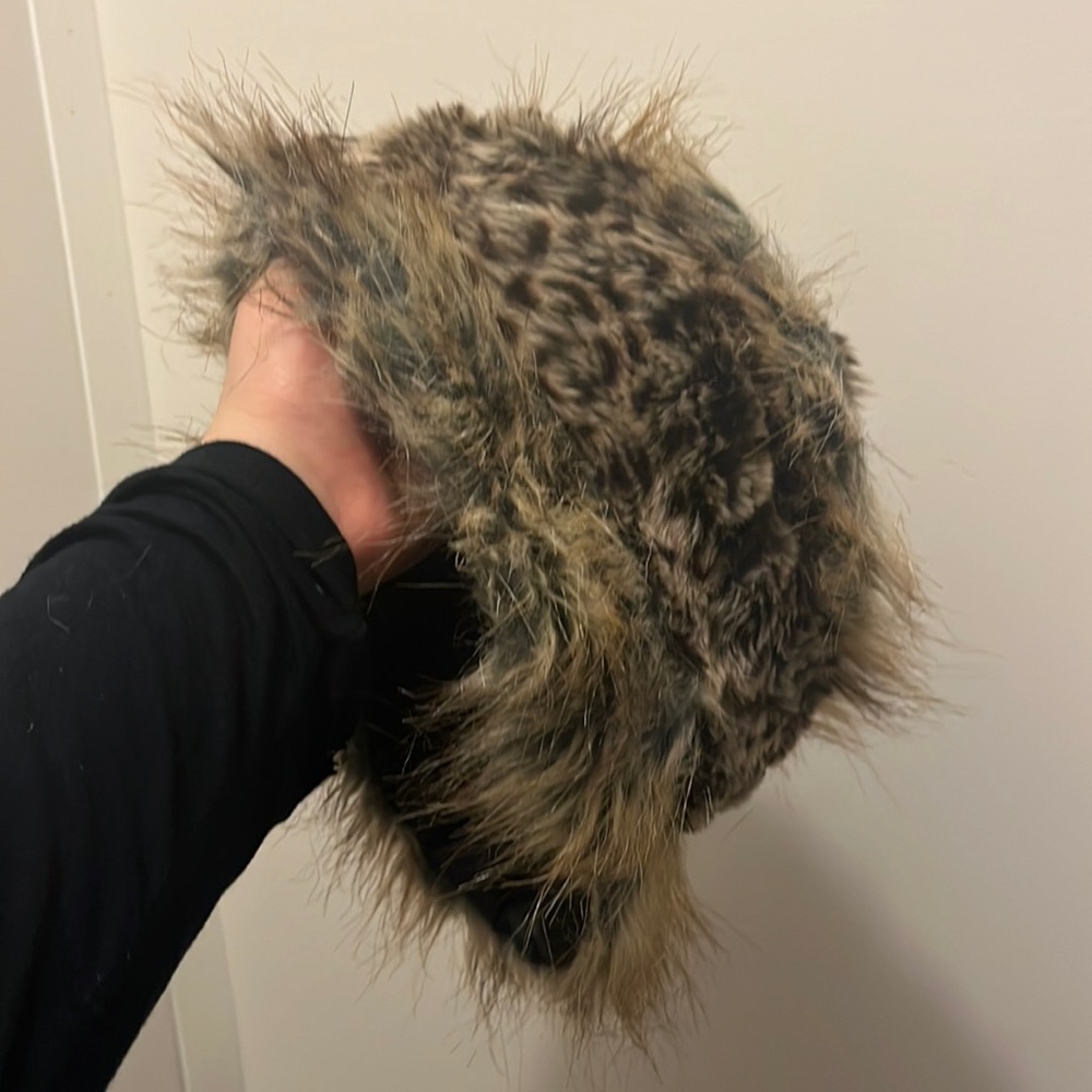 Fur hat